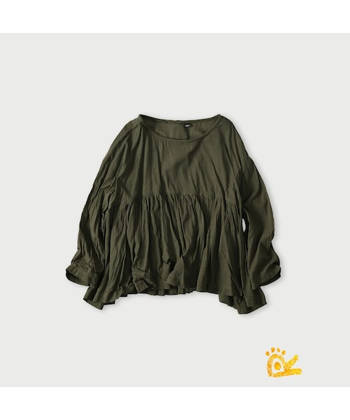 45R（フォーティファイブアール）の「ONEONE 宝物のギャザーブラウス（その他・レディース・12-ざっくりカディ ベージュ/42-スーピマオックス うすピンクシャンブレー/60-カーキ/61-うすカーキ/70-インドカディ インディゴ/72-180番三子 サックスストライプ/73-180番三子 サックス細ストライプ/74-浅葱シャンブレー ブロード/78-スーピマオックス ブルーバスク/80-ブラウン/81-スーピマオックス 茶シャンブレー�@/82-スーピマオックス 茶シャンブレー�A/90-モンプチチノ・00-フリー）」の4枚目の写真