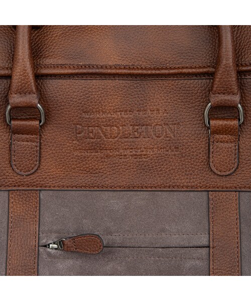 PENDLETON（ペンドルトン）の「Suede Weekend Bag - Brown - Pendleton EU（その他・メンズ・other・Default Title）」の2枚目の写真