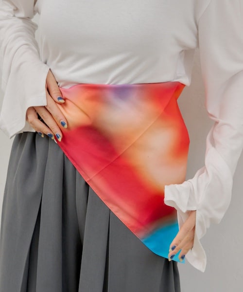 Kastane(カスタネ)の「【WHIMSIC】トゥルーネイチャープリントバンダナ(バンダナ/スカーフ・レディース・ブルー/レッド/イエロー・ONE)」の3枚目の写真