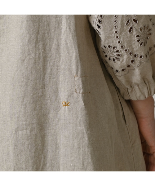 45R（フォーティファイブアール）の「60リネン刺繍のパフドレス（ワンピース/ドレス・レディース・01-ナチュラル・00-フリー）」の10枚目の写真