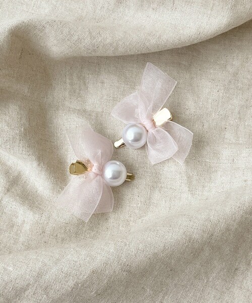 3coins（3coins）の「チュールリボンミニクリップ2個セット／KIDS（バレッタ/ヘアクリップ・キッズ・ホワイト/ピンク・FREE）」の2枚目の写真