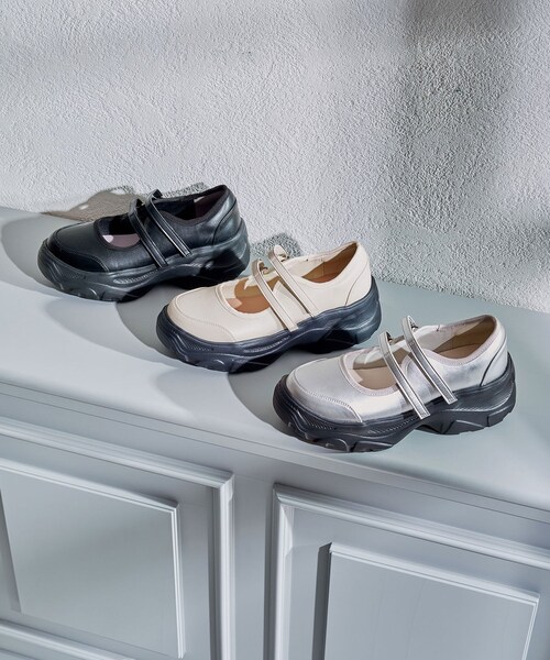 ORiental TRaffic（オリエンタルトラフィック）の「【WEB先行予約/2月中旬発売予定】スニーカーソールメリージェーンシューズ/61115（その他・レディース・ベージュ/ブラック/シルバー・S/M/L/LL）」の18枚目の写真