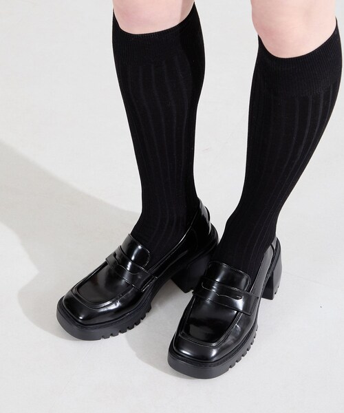 ORiental TRaffic（オリエンタルトラフィック）の「【WEB先行予約/2月中旬発売予定】厚底ヒールローファー/61106（その他・レディース・ブラック/ブラウン/シルバー・35/22.5cm/36/23.0cm/37/23.5cm/38/24.0cm/39/24.5cm/40/25.0cm）」の7枚目の写真