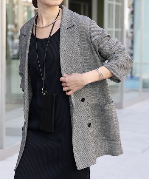 RIVE DROITE(リヴドロワ)の「予約【洗練されたムードに】カラミチェックオーバージャケット(テーラードジャケット・レディース・ブラック/ブラウン・F)」の1枚目の写真