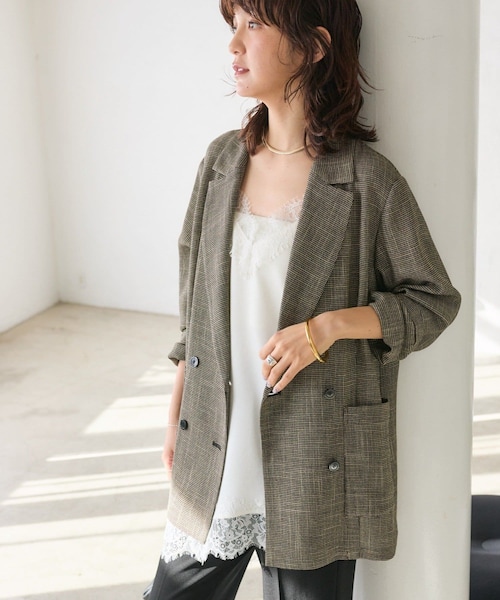 RIVE DROITE(リヴドロワ)の「予約【洗練されたムードに】カラミチェックオーバージャケット(テーラードジャケット・レディース・ブラック/ブラウン・F)」の2枚目の写真