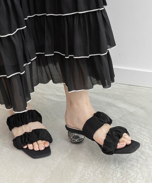 RANDA（ランダ）の「キルティングヒールミュールサンダル（その他・レディース・その他）」の2枚目の写真