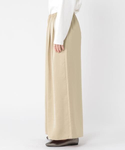 studio CLIP（スタディオクリップ）の「サテンイージーワイドパンツ（パンツ・アイボリー52/ベージュ55・F）」の14枚目の写真