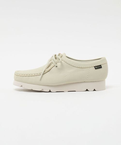 BEAUTY&YOUTH UNITED ARROWS(ビューティーアンドユースユナイテッドアローズ)の「<Clarks Originals>レザー ワラビーブーツ ゴアテックス(その他・OFF WHITE(01)・23cm(UK4)/24cm(UK5)/25cm(UK6))」の1枚目の写真