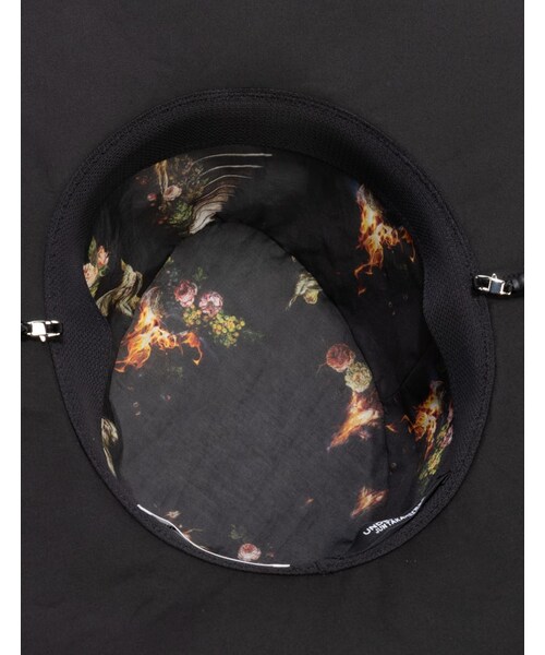 UNDERCOVER（アンダーカバー）の「UNDERCOVER X Kijima Takayuki × Emma Bennett Bucket Hat（その他・メンズ・other・2/3）」の5枚目の写真