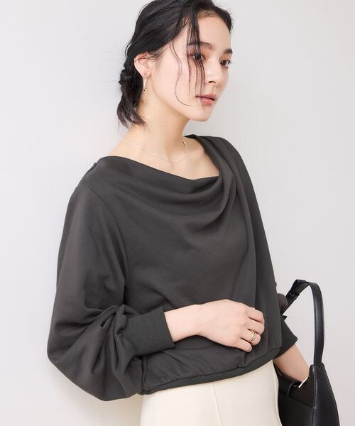 VIS（ビス）の「ドレープスウェットプルオーバー（その他・チャコール(06)(20)/ライトグレー(08)(22)/ピンク(63)(33)/ベージュ(27)(57)/ネイビー(40)(80)・F）」の22枚目の写真