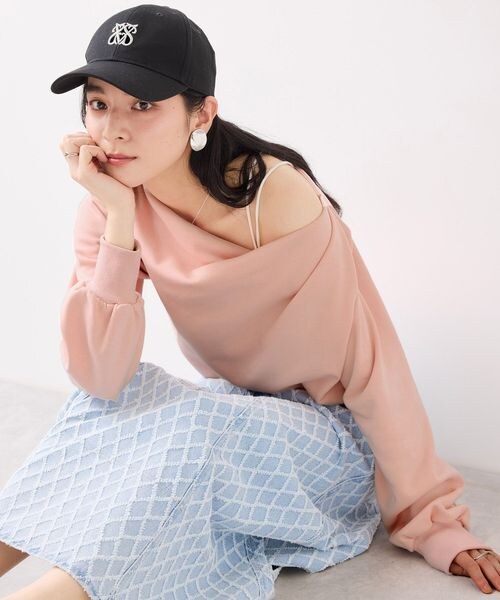 VIS（ビス）の「ドレープスウェットプルオーバー（その他・チャコール(06)(20)/ライトグレー(08)(22)/ピンク(63)(33)/ベージュ(27)(57)/ネイビー(40)(80)・F）」の13枚目の写真