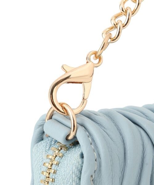 VIS(ビス)の「プリーツ加工ポーチチャーム(その他・キナリ(16)(06)/サックス(48)(88)・F)」の17枚目の写真