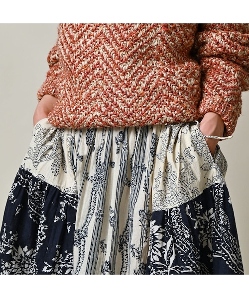 45R（フォーティファイブアール）の「インドカディブロックプリントのパッチワークスカート（スカート・レディース・53-アカ/75-ネイビー・00-フリー）」の8枚目の写真