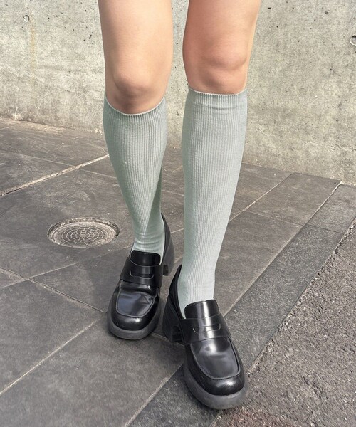 Lattice（Lattice）の「リブソックス（ファッション雑貨・レディース・アイボリー/グレー・FREE）」の2枚目の写真