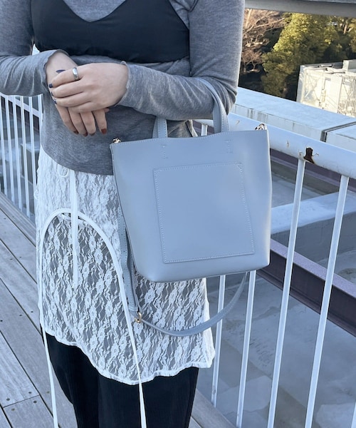 Lattice（Lattice）の「エコレザーショルダーバッグ（ショルダーバッグ・レディース・ブラック/グレー/ブルー・FREE）」の3枚目の写真