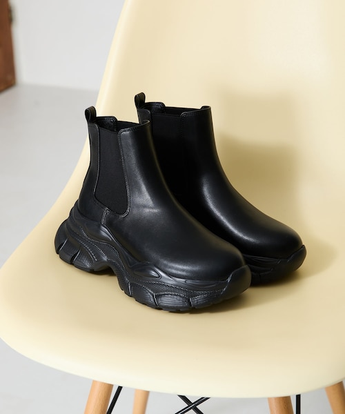 ORiental TRaffic（オリエンタルトラフィック）の「スニーカーソールサイドゴアブーツ/41432（その他・レディース・ブラック・S/M/L/LL）」の15枚目の写真