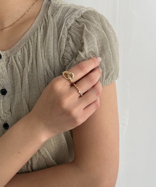 CAPRICIEUX LE'MAGE（カプリシューレマージュ）の「〈GOLDY/ゴールディ〉ボールチェーン2SETリング（リング・レディース・シルバー/ゴールド・F）」の2枚目の写真