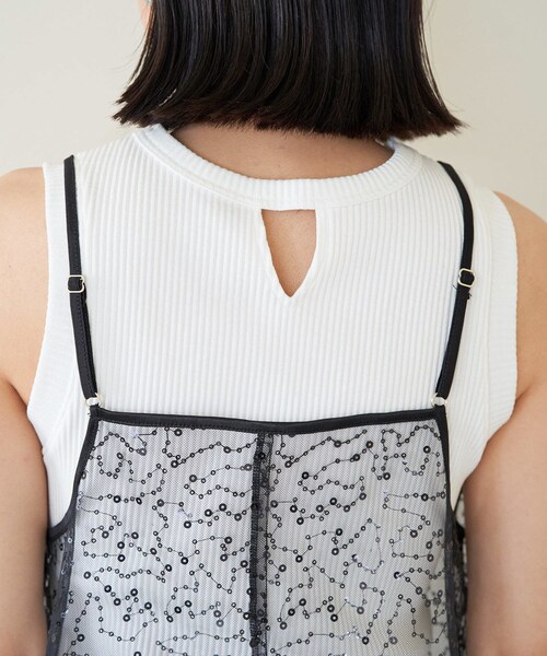 VIS（ビス）の「スパンコールキャミワンピース（ワンピース・レディース・ブラック系/ベージュ系・F）」の17枚目の写真