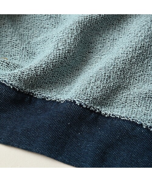 45R（フォーティファイブアール）の「ガーゼ裏毛のロゴdeプティスウェット（インディゴ）（トップス・レディース・73-R45/94-影色納戸・02-M/03-L）」の15枚目の写真