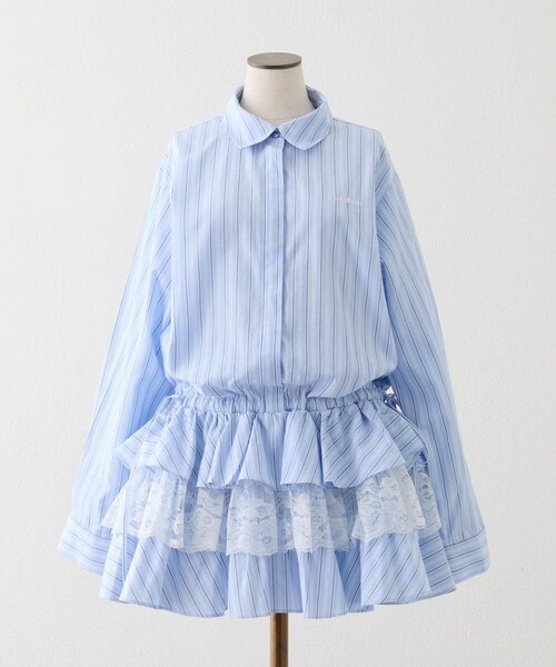 one after another NICE CLAUP(ワンアフターアナザーナイスクラップ)の「肩あきティアードシャツワンピ(トップス・レディース・ブルー系その他/グレー系その他/ホワイト系その他・FREE)」の1枚目の写真