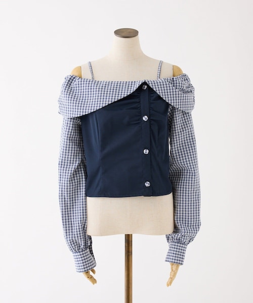 one after another NICE CLAUP（ワンアフターアナザーナイスクラップ）の「レースアップオフショルブラウス（トップス・レディース・レッド系その他/ネイビー/ブラック系その他・FREE）」の3枚目の写真