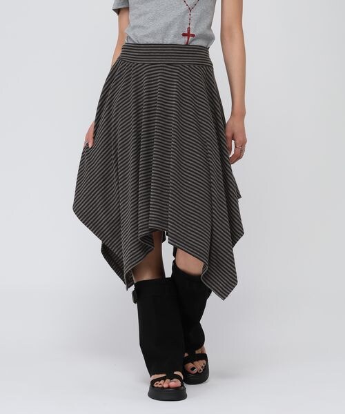 ALAND（エーランド）の「3.3 Field Trip／ボーダーアシメヘムミディスカート（スカート・グレー(15)/ブラック(19)・F）」の13枚目の写真