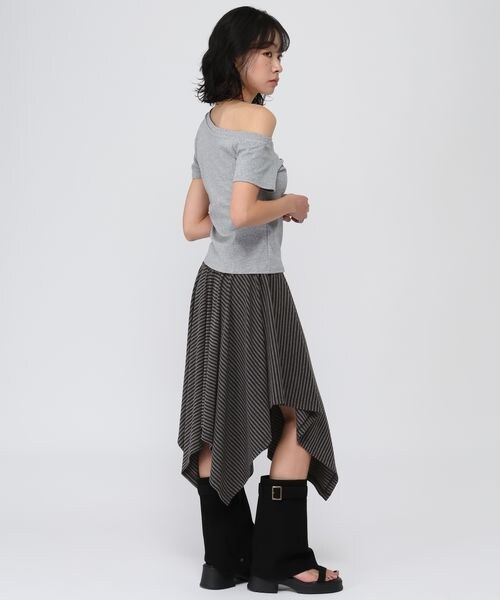 ALAND（エーランド）の「3.3 Field Trip／ボーダーアシメヘムミディスカート（スカート・グレー(15)/ブラック(19)・F）」の11枚目の写真