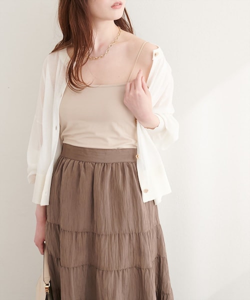 natural couture（ナチュラルクチュール）の「選べる2丈カップ付きインナー（キャミソール・レディース・オフホワイト/ライトベージュ/ブラック・M/S）」の3枚目の写真