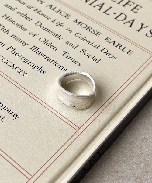 3coins（3coins）の「メタルデザインリング（リング・レディース・その他1/その他・FREE）」の2枚目の写真