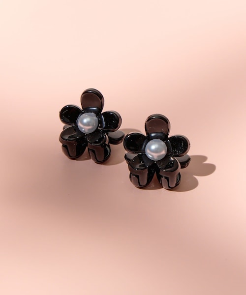 Lattice（Lattice）の「フラワーミニクリップセット(2P)（バレッタ/ヘアクリップ・レディース・その他/ブラック・FREE）」の2枚目の写真