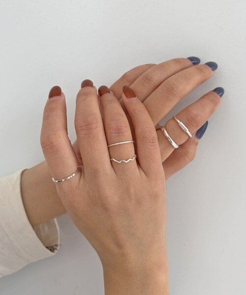 Lattice（Lattice）の「ニュアンスデザインリングセット(5P)（リング・レディース・ゴールド/シルバー・FREE）」の2枚目の写真