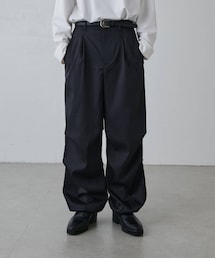 Lui's | ハイツイストオーバーパラシュートパンツ(カーゴパンツ)