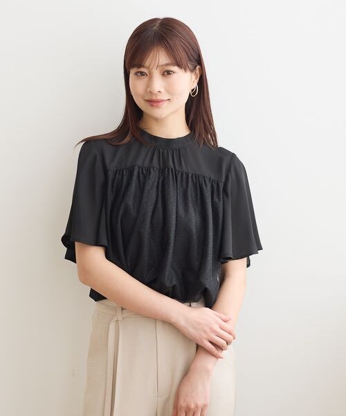 Andemiu（アンデミュウ）の「ドットチュールブラウス（トップス・オフ(05)/アイボリー(08)/ブラック(09)・F）」の5枚目の写真