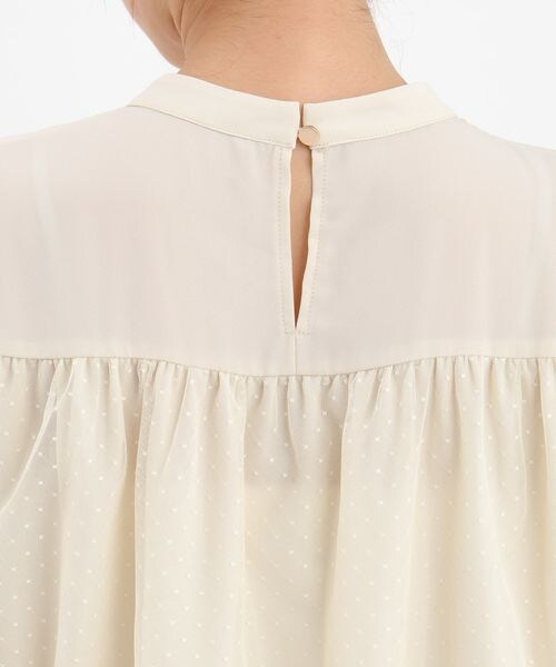 Andemiu（アンデミュウ）の「ドットチュールブラウス（トップス・オフ(05)/アイボリー(08)/ブラック(09)・F）」の21枚目の写真