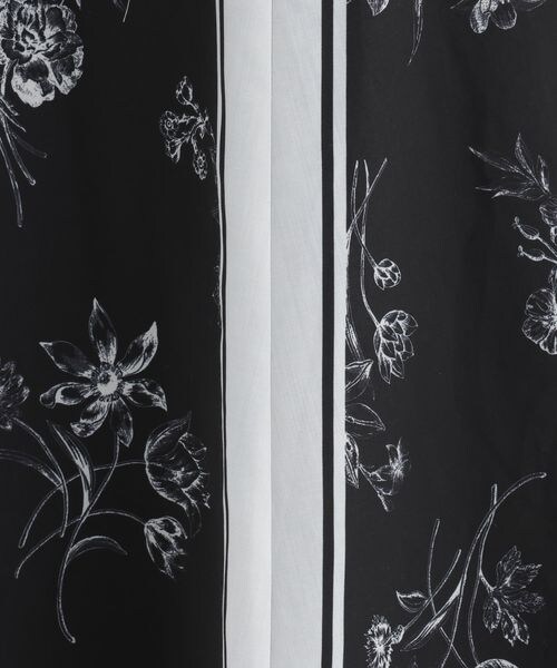 Andemiu（アンデミュウ）の「パネルスカーフ柄ワンピース（ワンピース/ドレス・オフ(05)/ブラック(09)・F）」の19枚目の写真