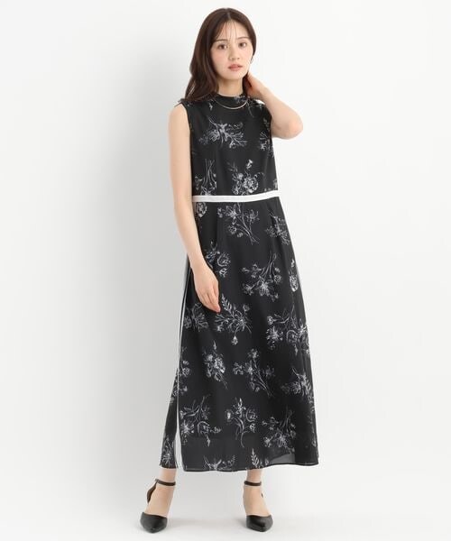 Andemiu（アンデミュウ）の「パネルスカーフ柄ワンピース（ワンピース/ドレス・オフ(05)/ブラック(09)・F）」の6枚目の写真