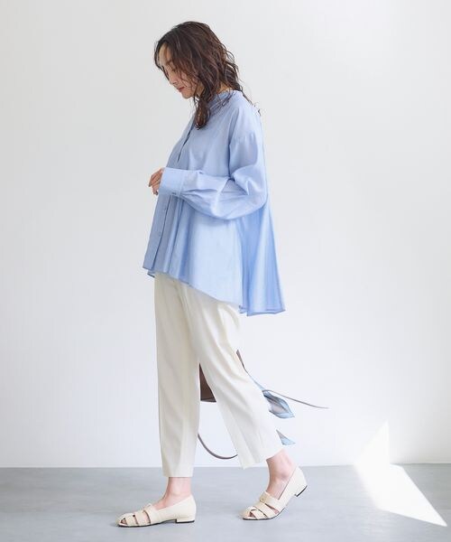 Elura（エルーラ）の「いつラクWクロステーパードパンツ＜低身長サイズあり＞（その他・オフホワイト05/ブラック09/ベージュ52/ネイビー88・S/M/L/低身長FREE）」の6枚目の写真