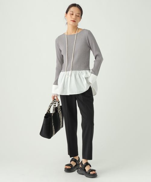 Elura（エルーラ）の「いつラクWクロステーパードパンツ＜低身長サイズあり＞（その他・オフホワイト05/ブラック09/ベージュ52/ネイビー88・S/M/L/低身長FREE）」の15枚目の写真