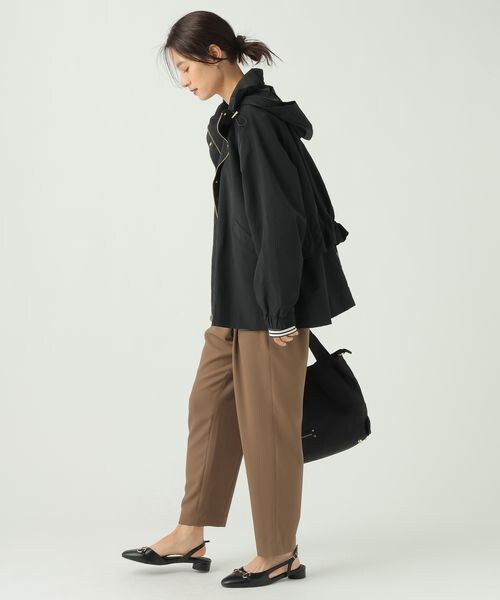 Elura（エルーラ）の「サラサラリラクシーテーパードパンツ＜低身長サイズあり＞（その他・オフホワイト05/ブラック09/モカ56/ダークブラウン58/ミント72・M/L/低身長FREE）」の19枚目の写真