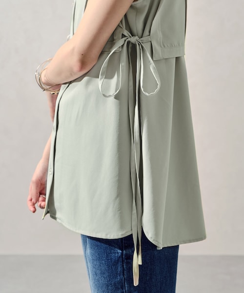 ORiental TRaffic（オリエンタルトラフィック）の「エプロンカラーノースリブラウス/AC1035（その他・レディース・ブラック/グリーン/ホワイト・FREESIZE）」の3枚目の写真