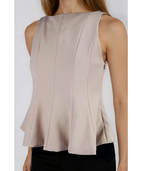 TOBI（-）の「Workday Chic Peplum Top - Taupe（トップス・レディース・other）」の4枚目の写真
