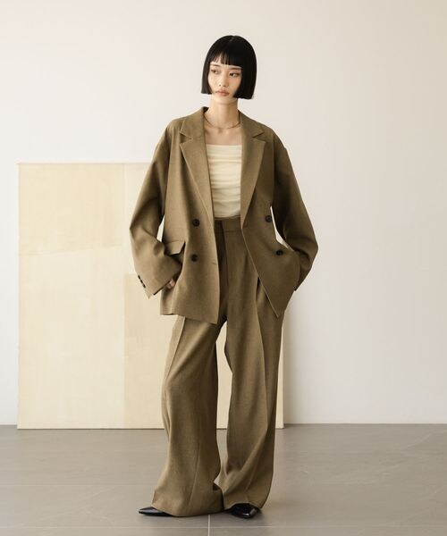 LOWRYS FARM(ローリーズファーム)の「シャーリングキャミ(その他・アイボリー08/ブラック09/ブルー84・FREE)」の5枚目の写真