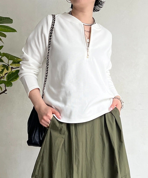 un dix cors（アンディコール）の「ジッププルオーバー（Tシャツ/カットソー・レディース・オリーブ/オフホワイト/ブラック/グレー・F）」の2枚目の写真