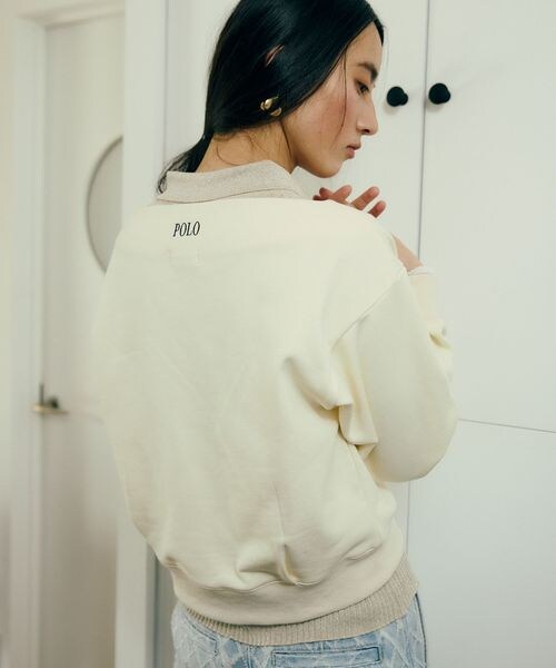 VIS（ビス）の「VIS別注オフショルスウェットトップス（その他・キナリ(16)(06)/ライトグレー(08)(22)/ネイビー(40)(80)・F）」の4枚目の写真