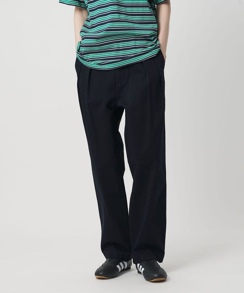 BEAUTY&YOUTH UNITED ARROWS（ビューティーアンドユースユナイテッドアローズ）の「＜NICE WEATHER＞タック テーパード チノパンツ（その他・BEIGE(40)/NAVY(49)・XS/S/M/L）」の3枚目の写真