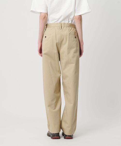 BEAUTY&YOUTH UNITED ARROWS（ビューティーアンドユースユナイテッドアローズ）の「＜NICE WEATHER＞タック テーパード チノパンツ（その他・BEIGE(40)/NAVY(49)・XS/S/M/L）」の11枚目の写真