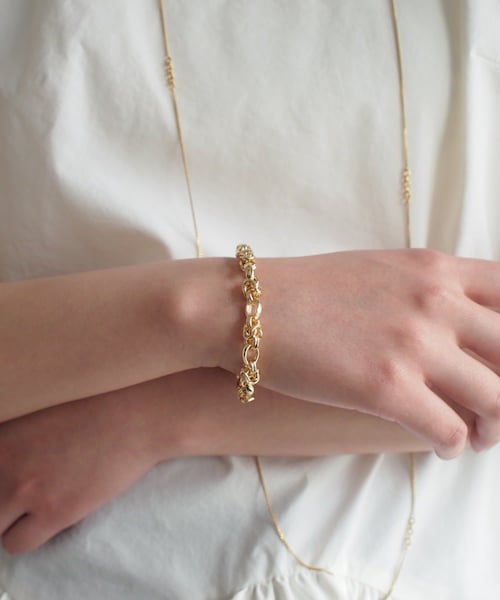 LOUNGEDRESS（ラウンジドレス）の「【GALENA/ガレナ】デザインチェーンブレス（ブレスレット・レディース・シルバー/ゴールド・F）」の2枚目の写真