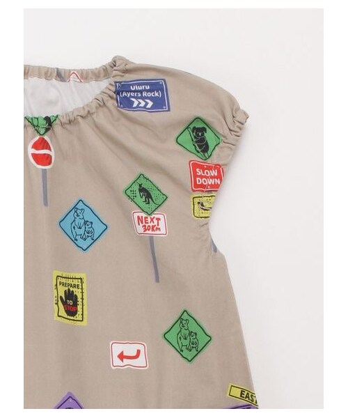 HAKKA KIDS（ハッカキッズ）の「ロードサインプリントジャンパースカート（スカート・キッズ・ベージュ・100/110/120/130）」の4枚目の写真