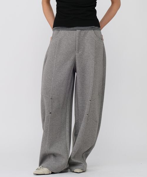 ALAND（エーランド）の「3.3 Field Trip／スタッズカーブスウェットパンツ（その他・グレー(15)/ブラック(19)・S/M）」の7枚目の写真