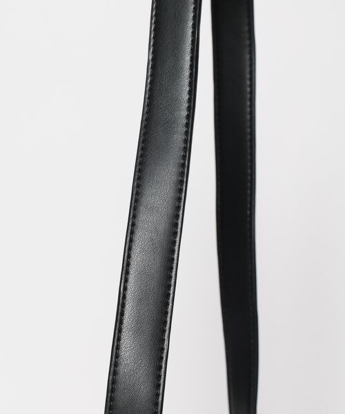 Andemiu（アンデミュウ）の「スクエアキンチャクBAG（バッグ・ホワイト(06)/ブラック(09)/ブラウン(51)・F）」の17枚目の写真